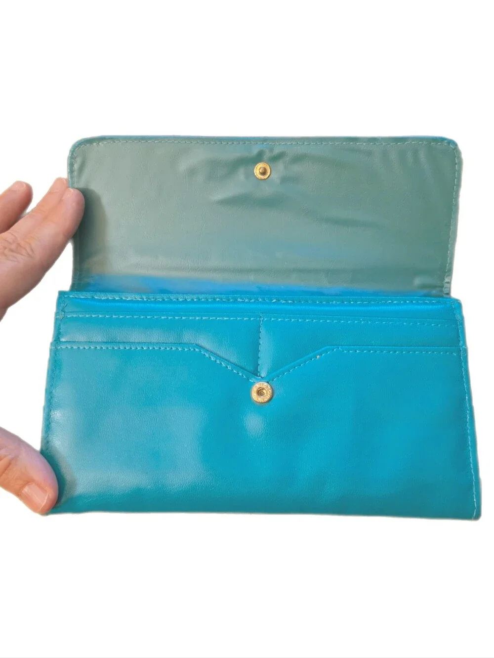 Gloria Vanderbilt wallet has